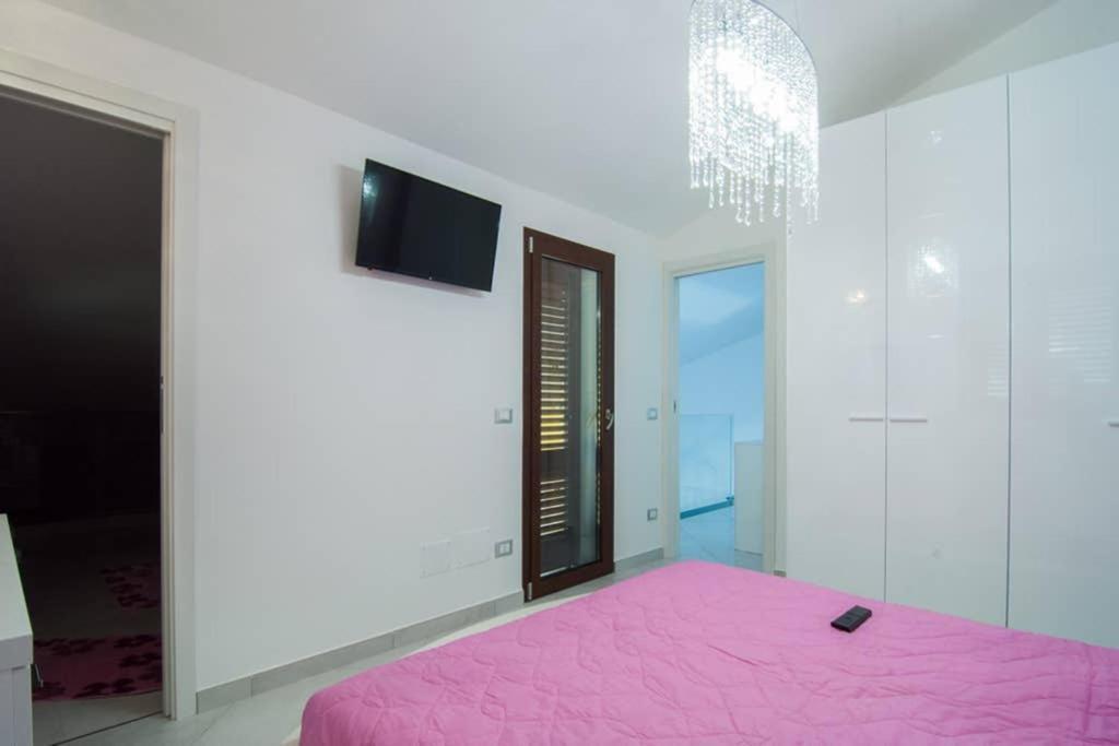 Hh Selection Emiro Villa Lascari Exterior photo