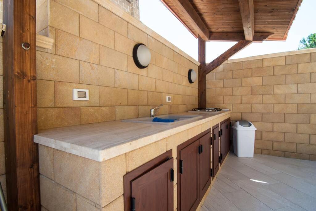 Hh Selection Emiro Villa Lascari Exterior photo