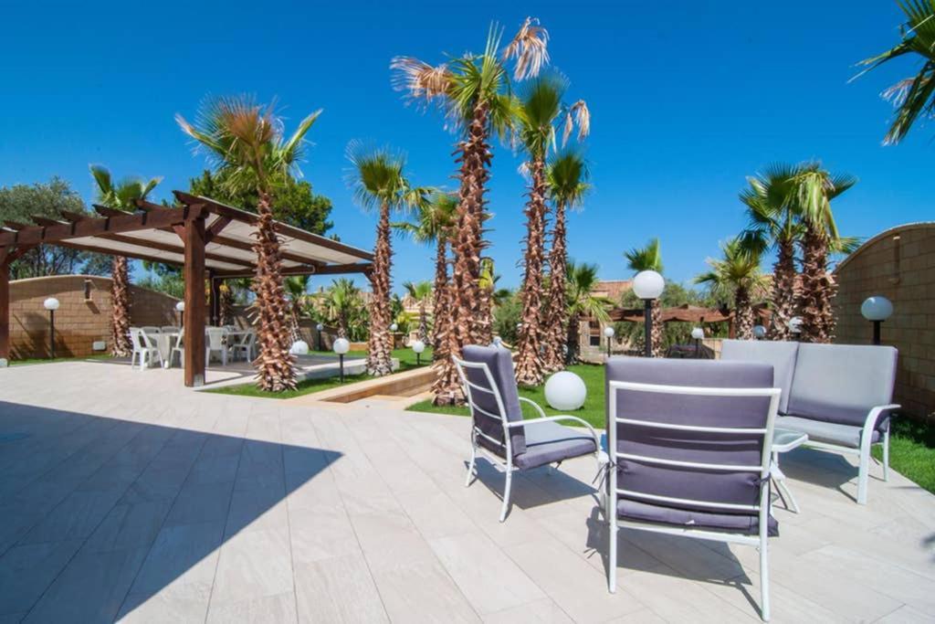 Hh Selection Emiro Villa Lascari Exterior photo